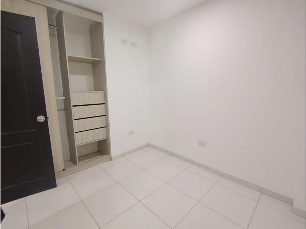 Apartamento de 2 alcobas en venta en San José Sur, Bogotá, 45 m² · foto 8 de 15