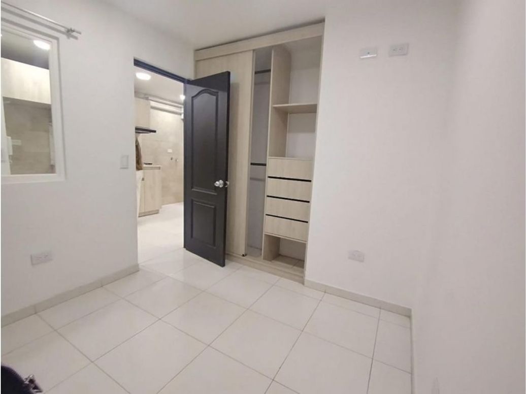 Apartamento de 2 alcobas en venta en San José Sur, Bogotá, 45 m² · foto 7 de 15