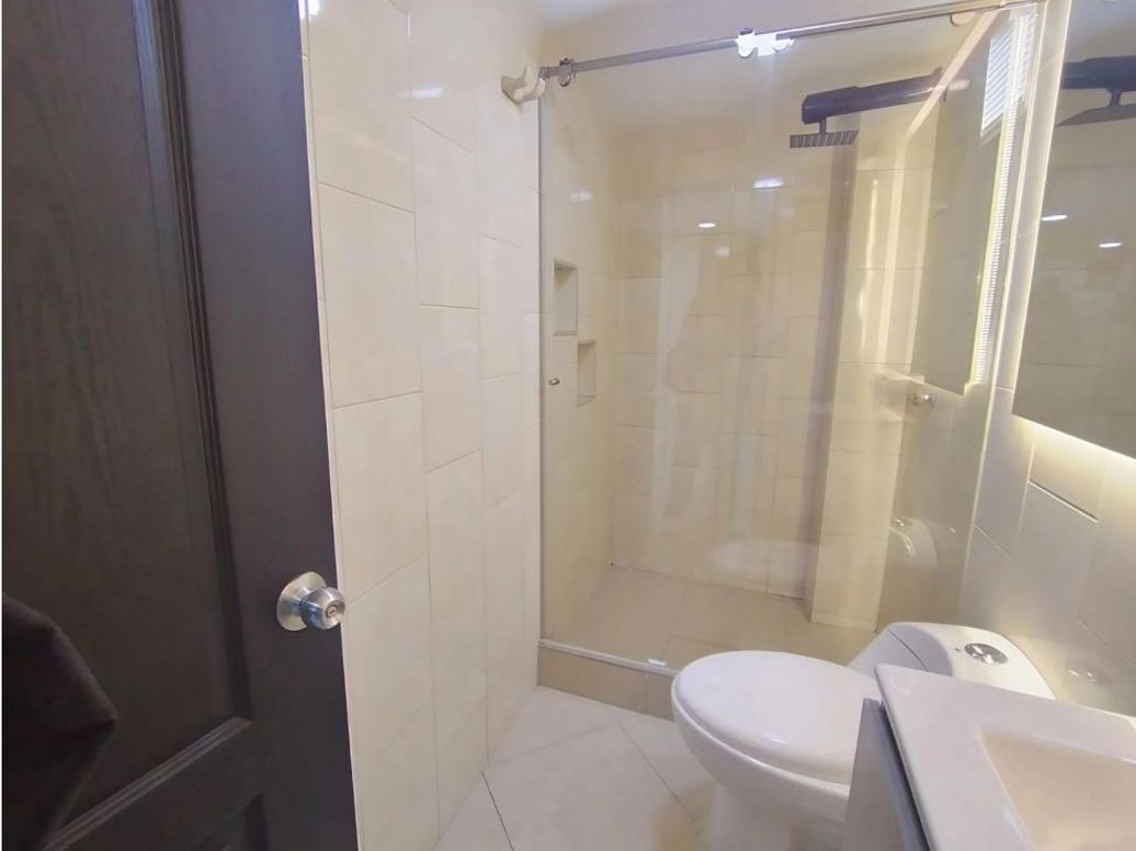 Apartamento de 2 alcobas en venta en San José Sur, Bogotá, 45 m² · foto 12 de 15