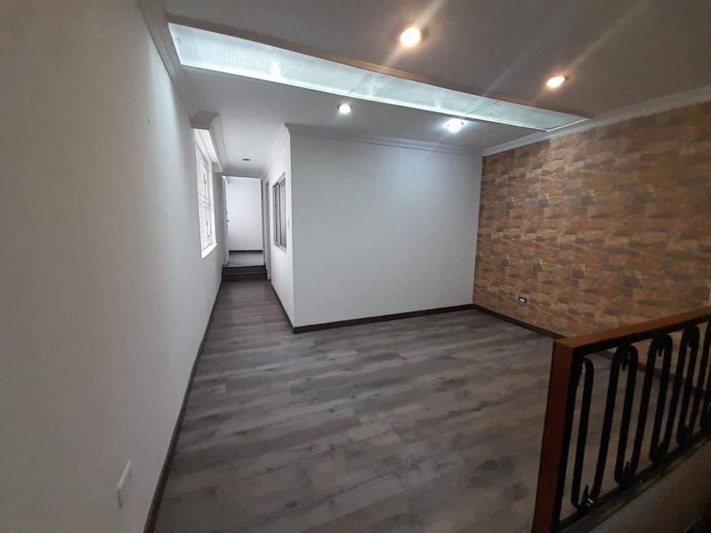Casa de 5 alcobas en venta en Estrella, Bogotá, 209 m² · foto 16 de 20