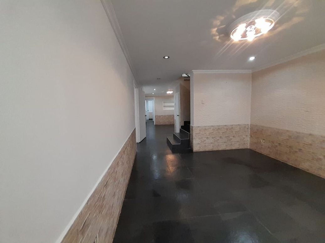 Casa de 5 alcobas en venta en Estrella, Bogotá, 209 m² · foto 3 de 20