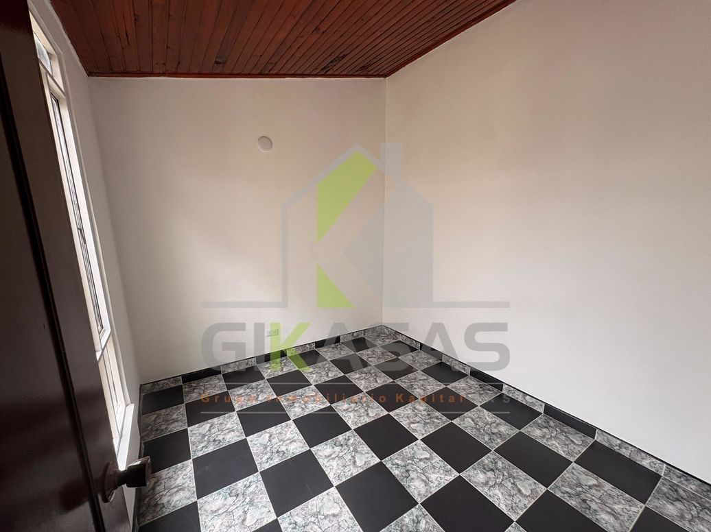 Apartamento de 2 alcobas en venta en El Chilcal, Bogotá, 38 m² · foto 3 de 11
