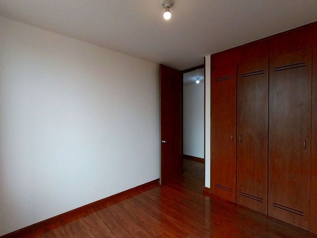Apartamento de 3 alcobas en venta en El Dorado, Bogotá, 83 m² · foto 9 de 12