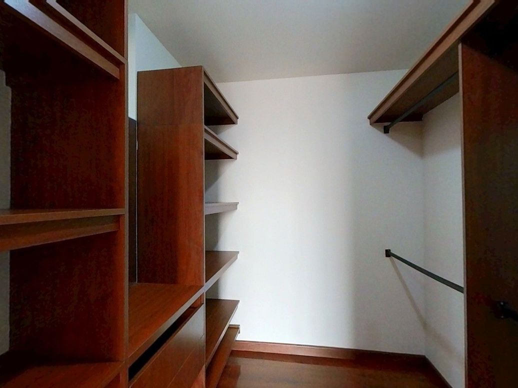 Apartamento de 3 alcobas en venta en El Dorado, Bogotá, 83 m² · foto 7 de 12