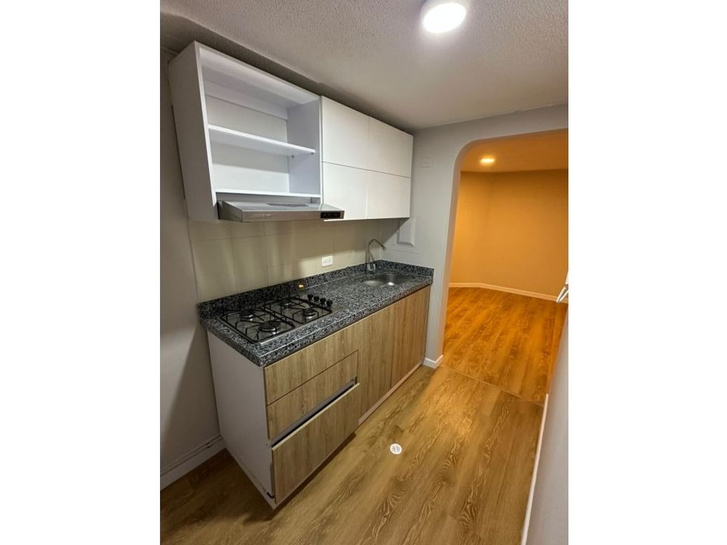 Apartaestudio en venta en Belmira, Bogotá, 45 m² · foto 4 de 7