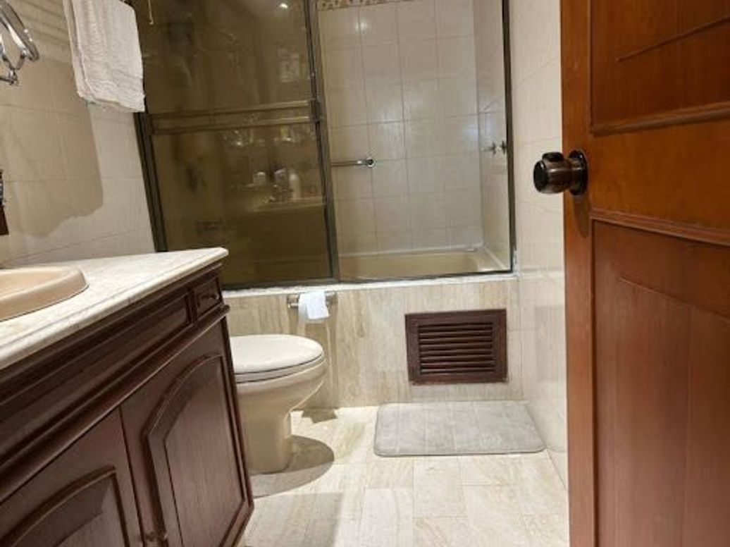 Apartamento de 3 alcobas en venta en Molinos Norte, Bogotá, 210 m² · foto 9 de 10