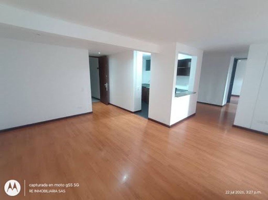 Apartamento de 3 alcobas en venta en La Felicidad, Bogotá, 86 m² · foto 7 de 20