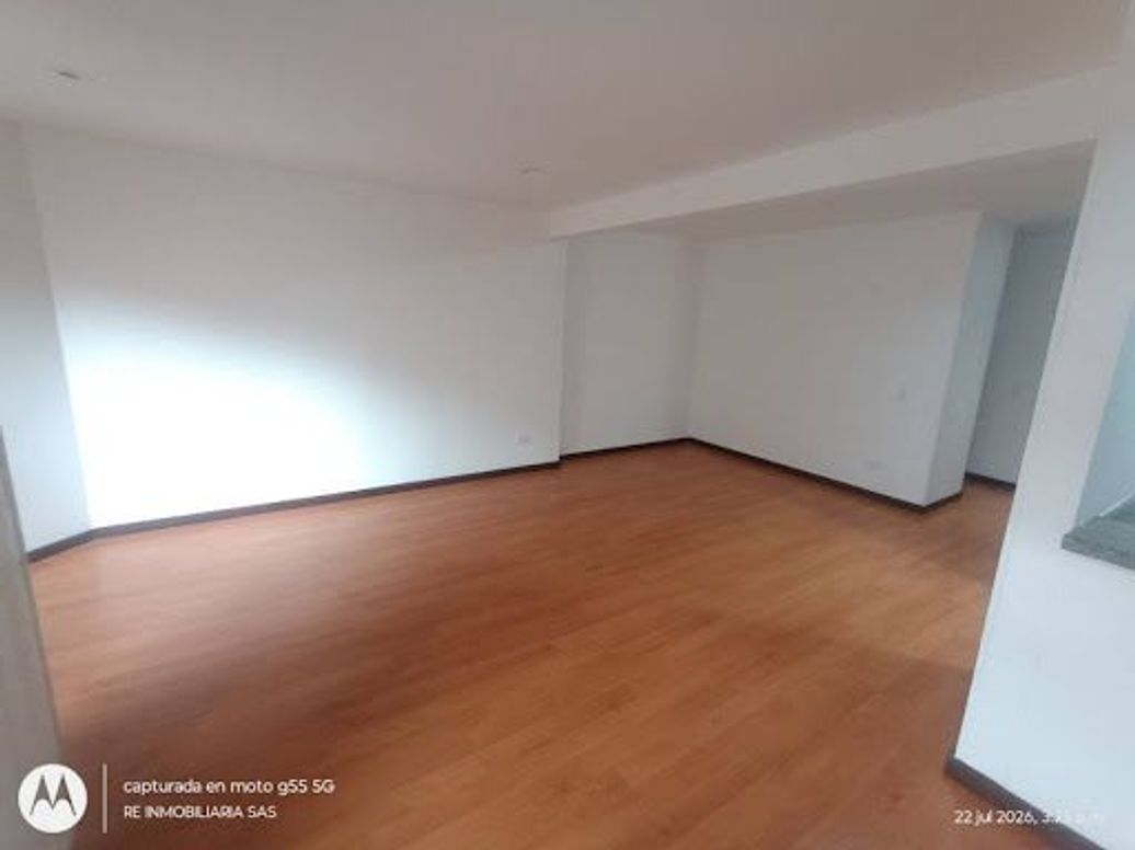 Apartamento de 3 alcobas en venta en La Felicidad, Bogotá, 86 m² · foto 16 de 20