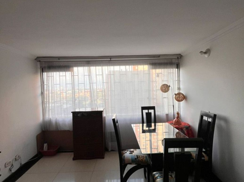 Apartamento en venta en Ismael Perdomo, Bogotá · foto 11 de 13