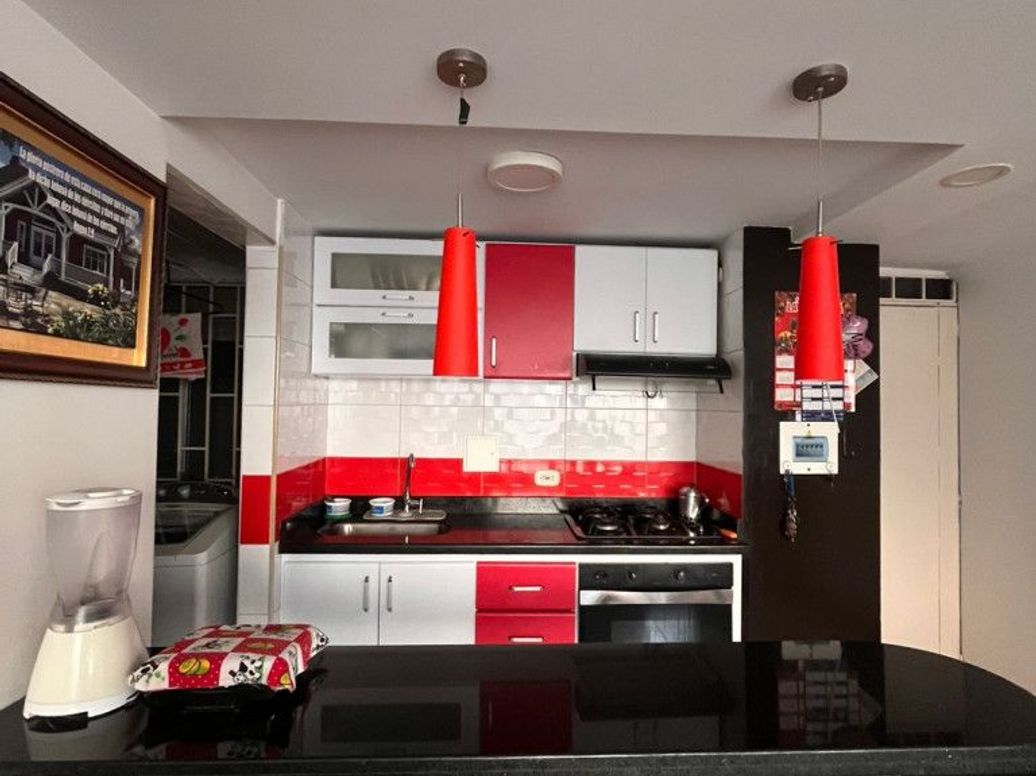 Apartamento en venta en Ismael Perdomo, Bogotá · foto 5 de 13