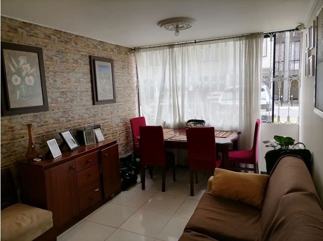 Apartamento de 3 alcobas en venta en Primavera, Bogotá, 52 m² · foto 2 de 20