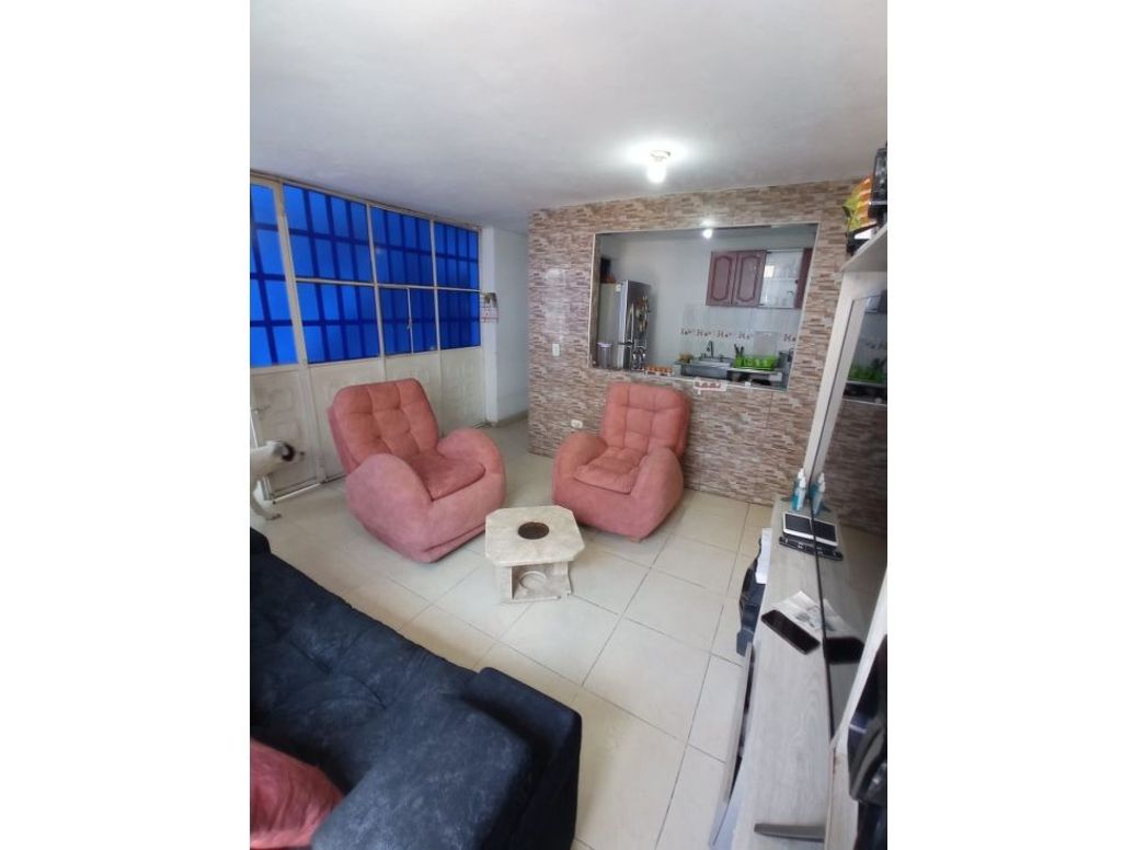 Casa de 8 alcobas en venta en Patio Bonito, Bogotá, 320 m² · foto 5 de 20