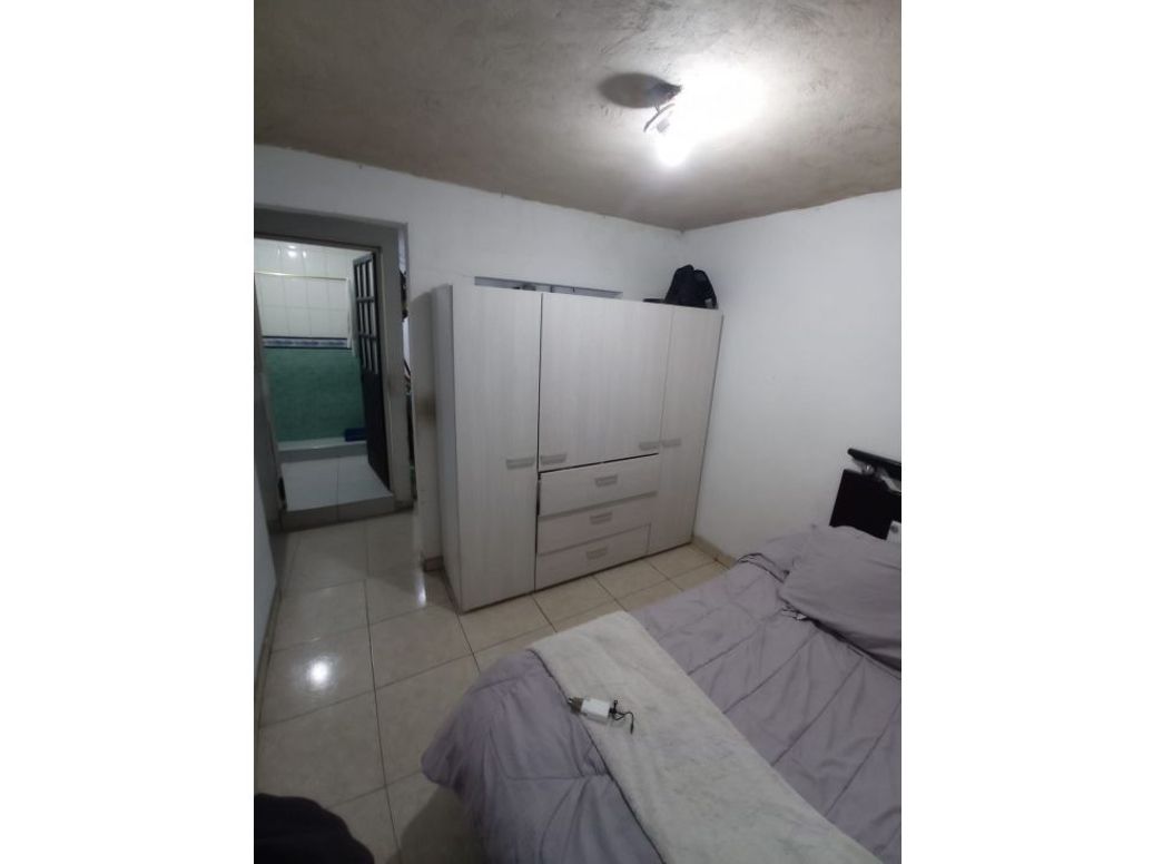 Casa de 8 alcobas en venta en Patio Bonito, Bogotá, 320 m² · foto 13 de 20