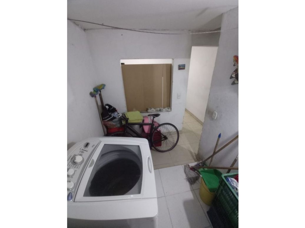 Casa de 8 alcobas en venta en Patio Bonito, Bogotá, 320 m² · foto 16 de 20