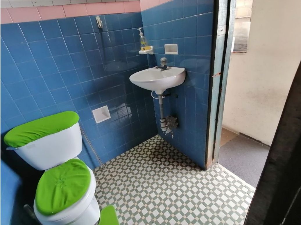 Casa de 8 alcobas en venta en Santa Lucía, Bogotá, 110 m² · foto 19 de 20