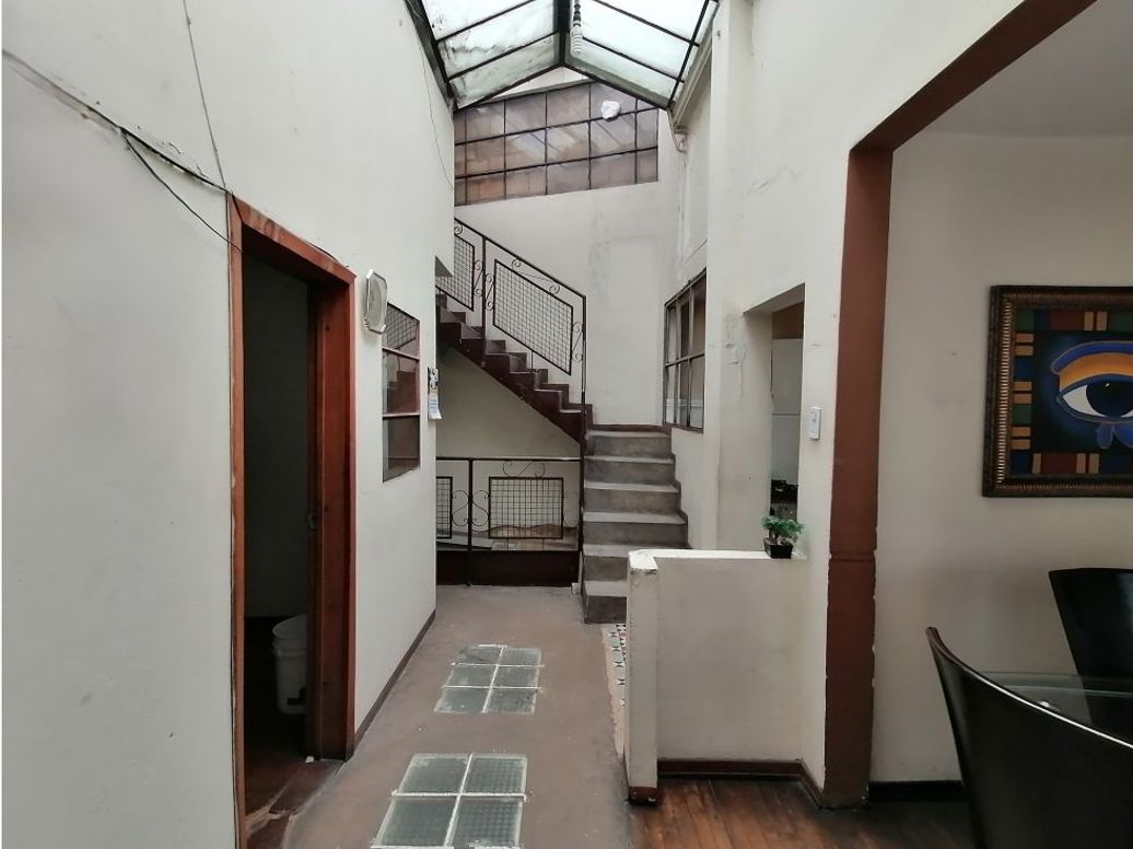 Casa de 8 alcobas en venta en Santa Lucía, Bogotá, 110 m² · foto 17 de 20