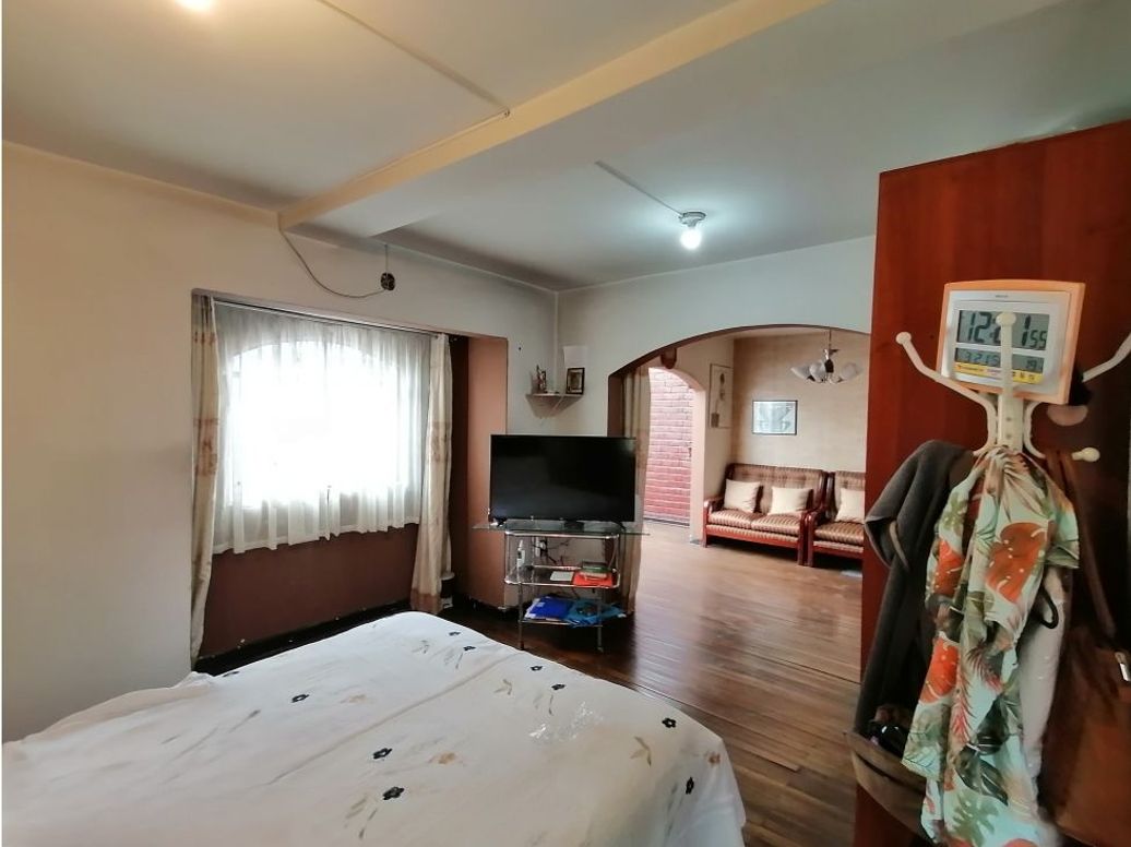Casa de 8 alcobas en venta en Santa Lucía, Bogotá, 110 m² · foto 4 de 20