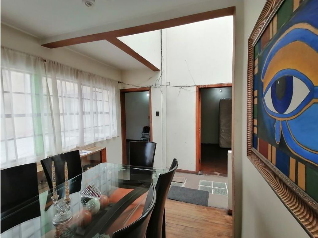 Casa de 8 alcobas en venta en Santa Lucía, Bogotá, 110 m² · foto 12 de 20