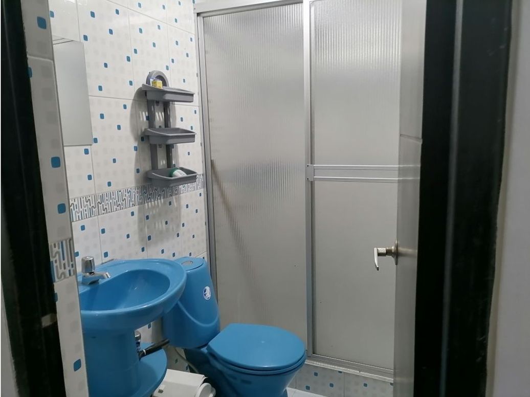 Casa de 5 alcobas en venta en Centro Fontibon, Bogotá, 63 m² · foto 5 de 17
