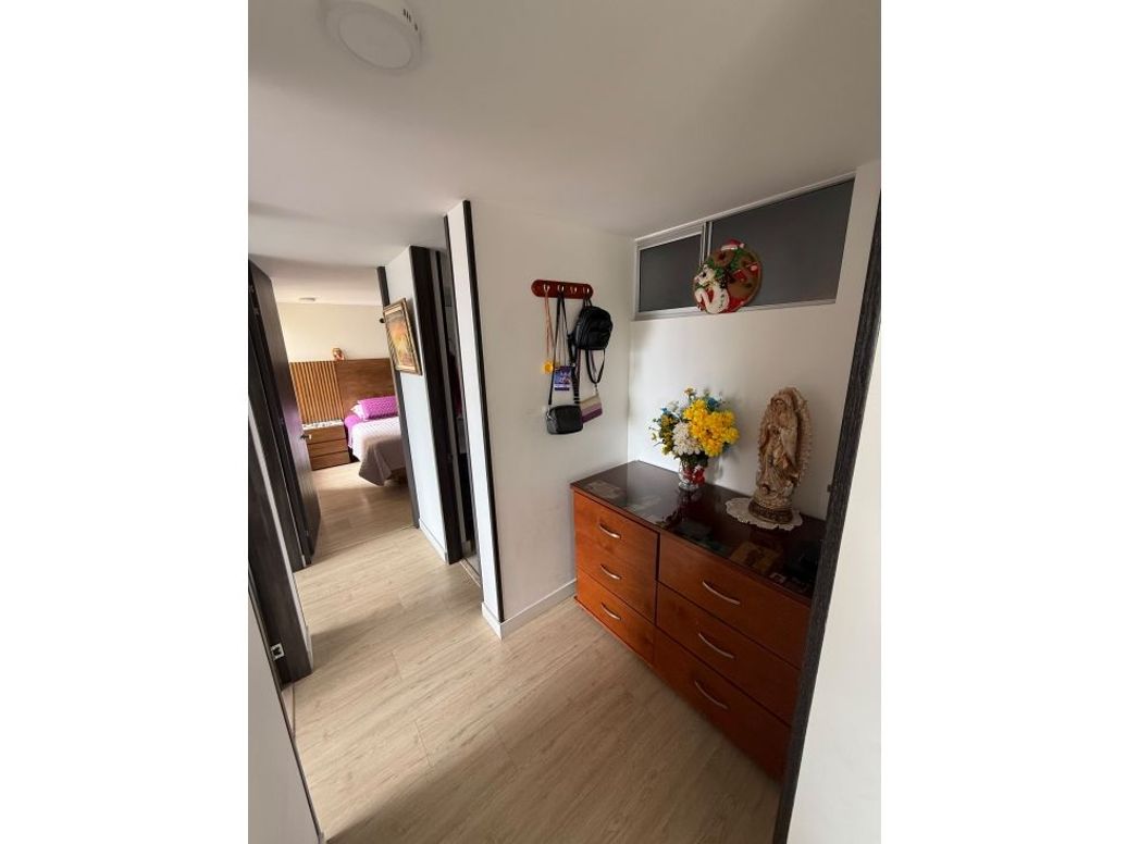 Apartamento de 3 alcobas en venta en Marsella, Bogotá, 74 m² · foto 3 de 20