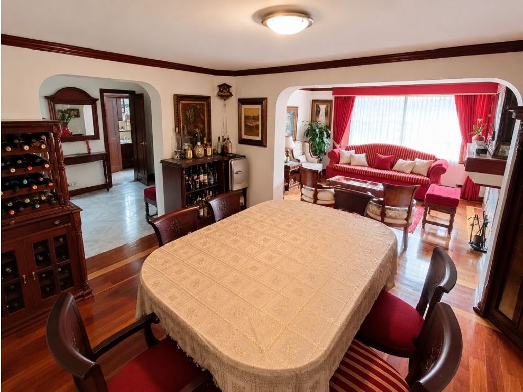 Apartamento de 3 alcobas en venta en Santa Barbara, Bogotá, 175 m² · foto 5 de 20