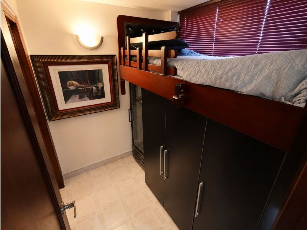 Apartamento de 3 alcobas en venta en Santa Barbara, Bogotá, 175 m² · foto 10 de 20