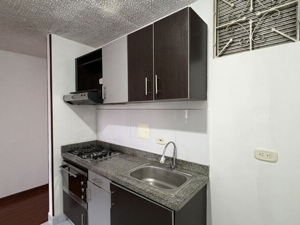 Apartamento de 2 alcobas en venta en Suba, Bogotá, 40 m² · foto 4 de 17