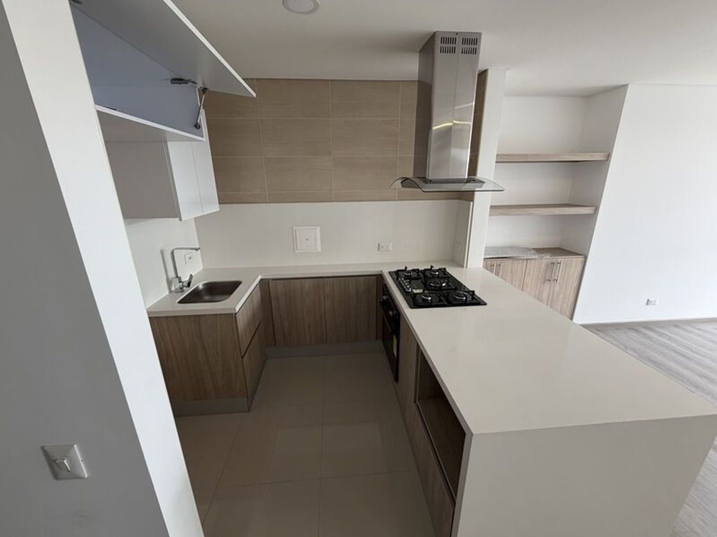 Apartamento de 2 alcobas en venta en San José De Bavaria, Bogotá, 65 m² · foto 9 de 20