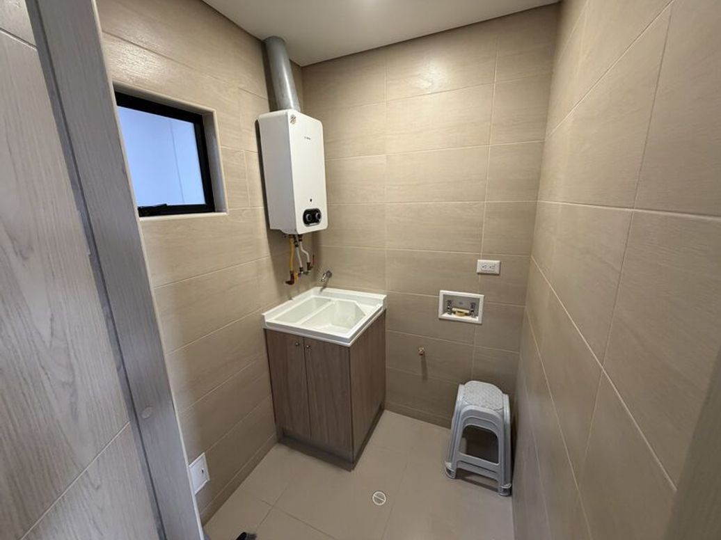 Apartamento de 2 alcobas en venta en San José De Bavaria, Bogotá, 65 m² · foto 8 de 20
