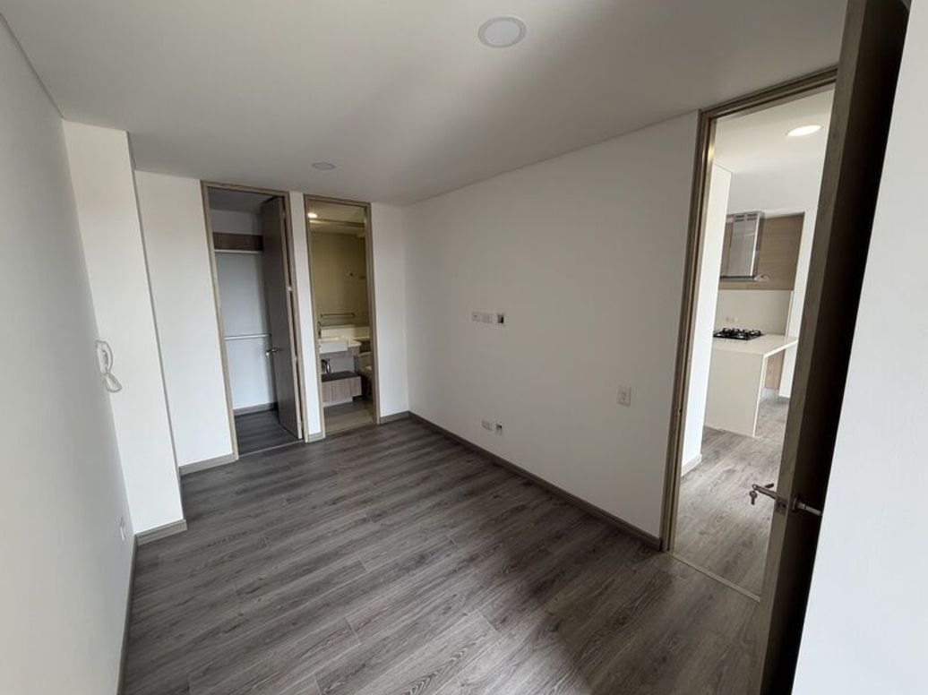 Apartamento de 2 alcobas en venta en San José De Bavaria, Bogotá, 65 m² · foto 15 de 20