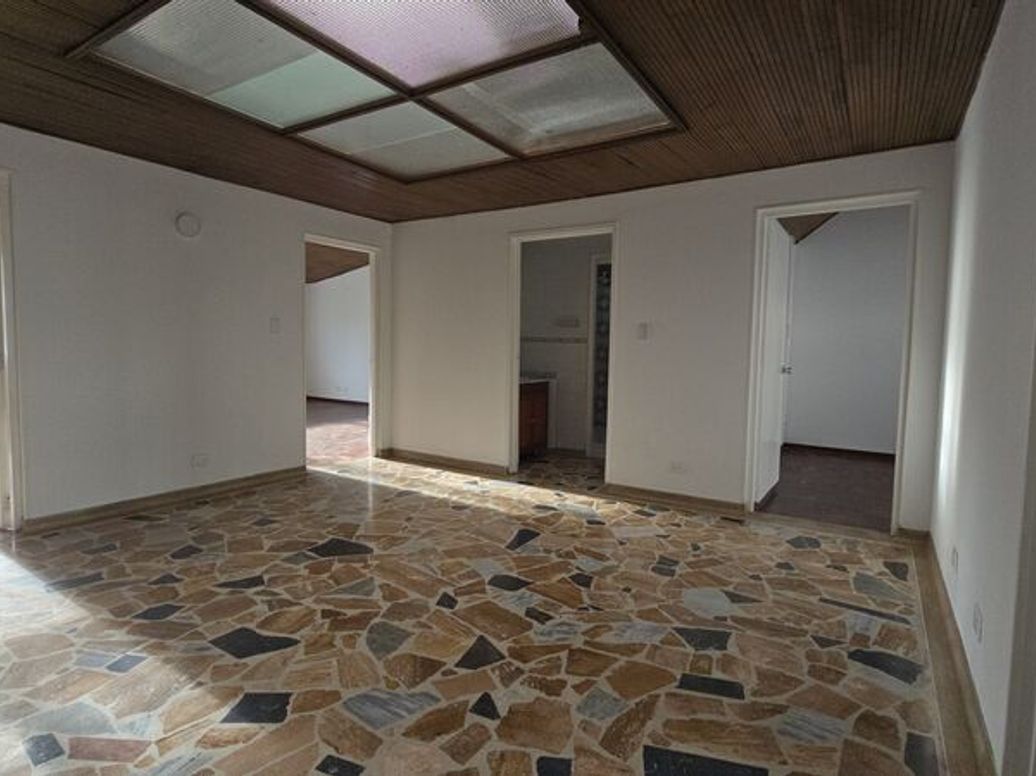 Casa de 4 alcobas en venta en Estoril, Bogotá, 345 m² · foto 20 de 20