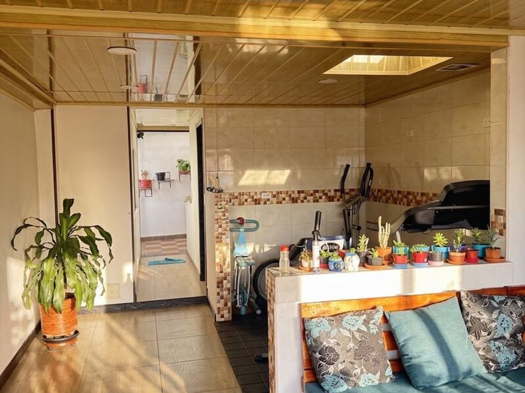 Casa de 5 alcobas en venta en La Alqueria, Bogotá, 365 m² · foto 11 de 13