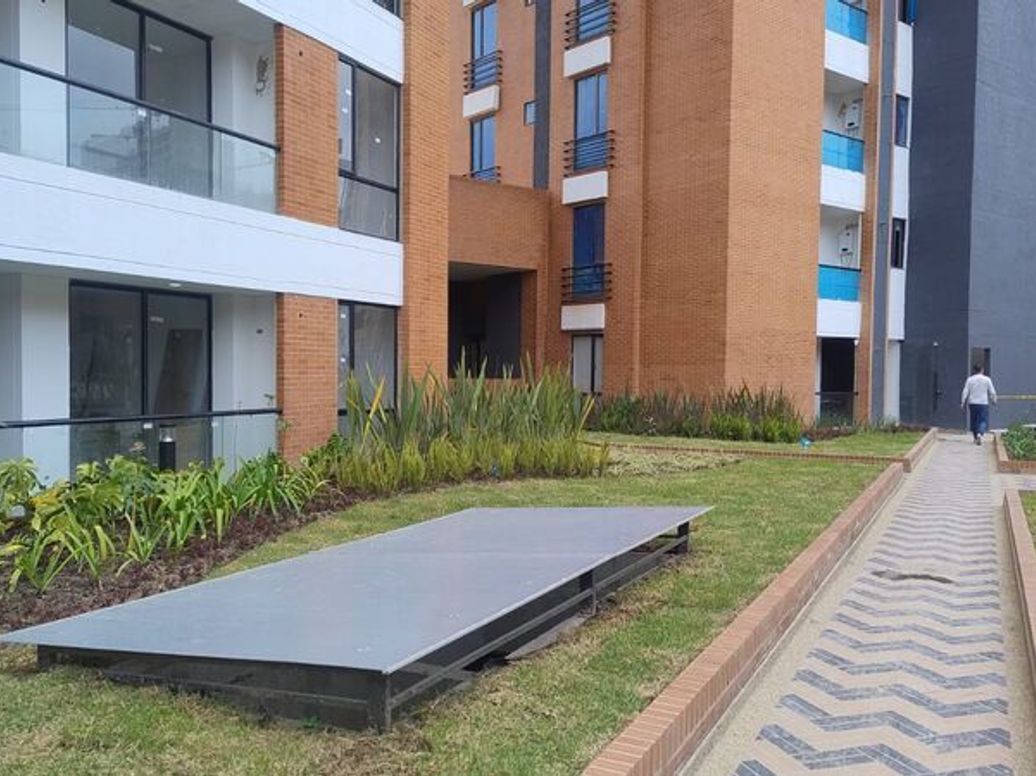Apartamento de 2 alcobas en venta en San Jose De Usaquen, Bogotá, 58 m² · foto 3 de 11