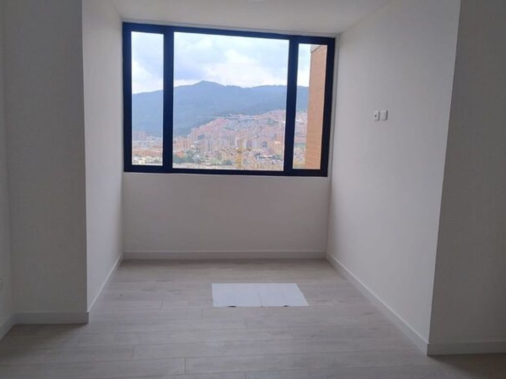 Apartamento de 2 alcobas en venta en San Jose De Usaquen, Bogotá, 58 m² · foto 8 de 11