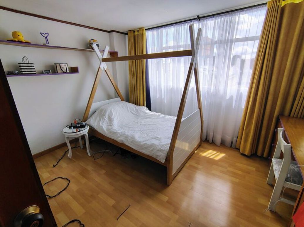 Casa de 8 alcobas en venta en Chapinero, Bogotá, 400 m² · foto 17 de 20