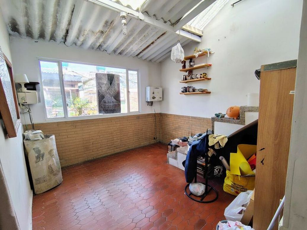 Casa de 8 alcobas en venta en Chapinero, Bogotá, 400 m² · foto 14 de 20