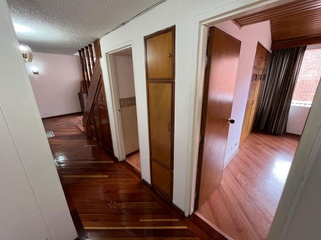 Apartamento de 2 alcobas en venta en Los Cedros Oriental, Bogotá, 80 m² · foto 4 de 16