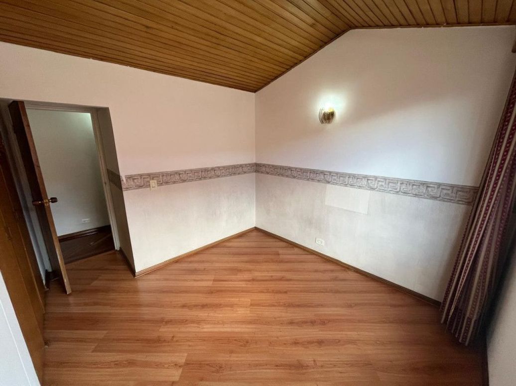 Apartamento de 2 alcobas en venta en Los Cedros Oriental, Bogotá, 80 m² · foto 5 de 16