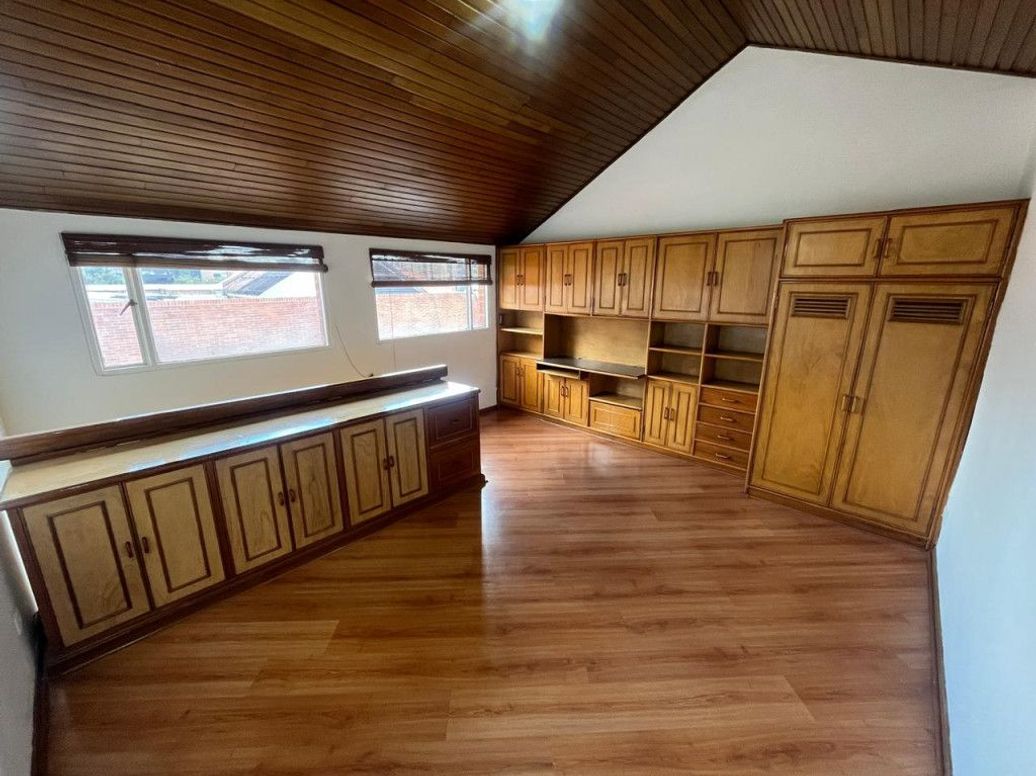 Apartamento de 2 alcobas en venta en Los Cedros Oriental, Bogotá, 80 m² · foto 9 de 16