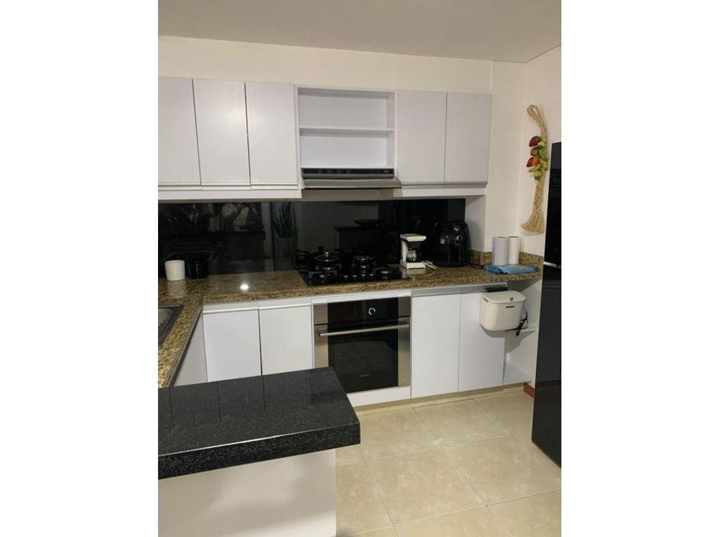Apartamento de 2 alcobas en arriendo en Cedritos, Bogotá, 71 m² · foto 3 de 6