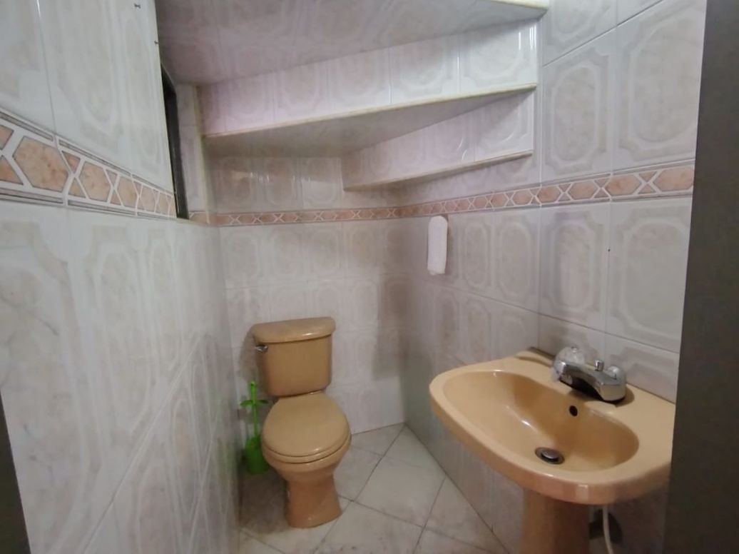 Casa de 5 alcobas en venta en Niza, Bogotá, 293 m² · foto 19 de 20