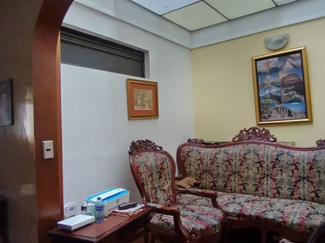 Casa de 6 alcobas en venta en José Joaquín Vargas, Bogotá · foto 10 de 20