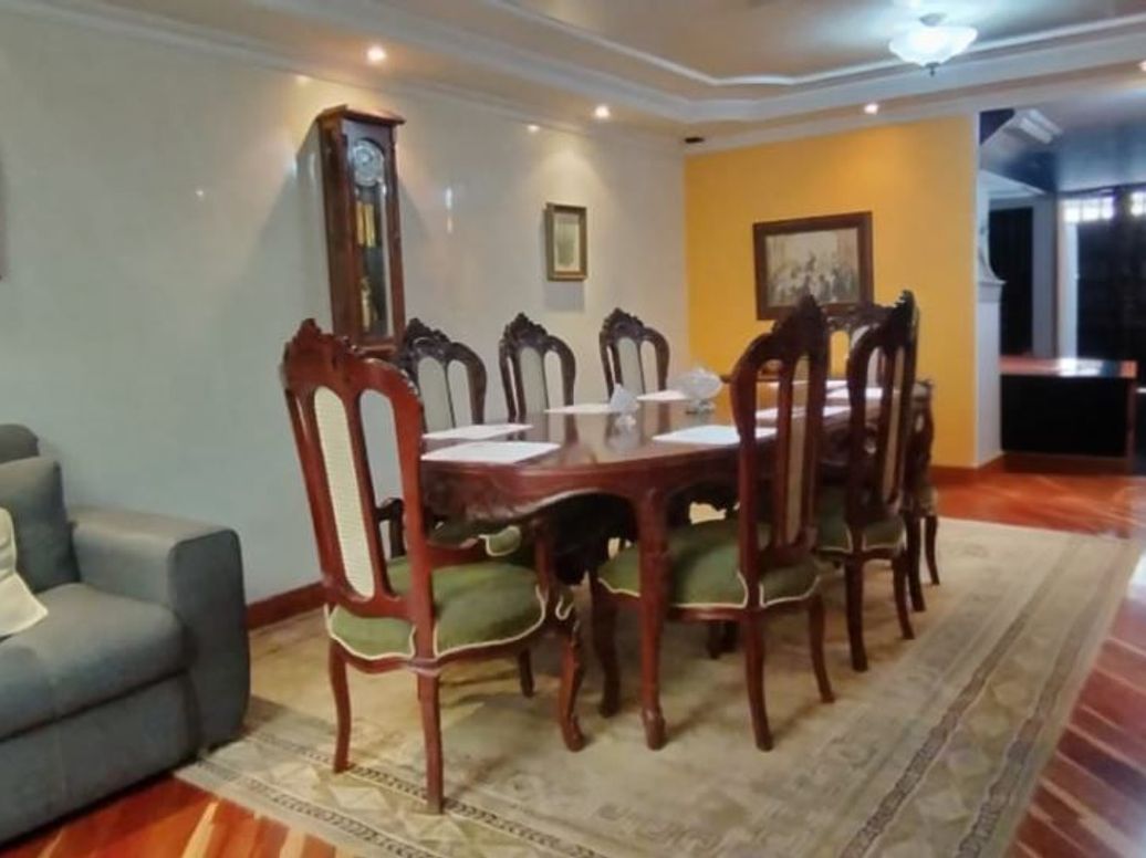Casa de 6 alcobas en venta en José Joaquín Vargas, Bogotá · foto 6 de 20