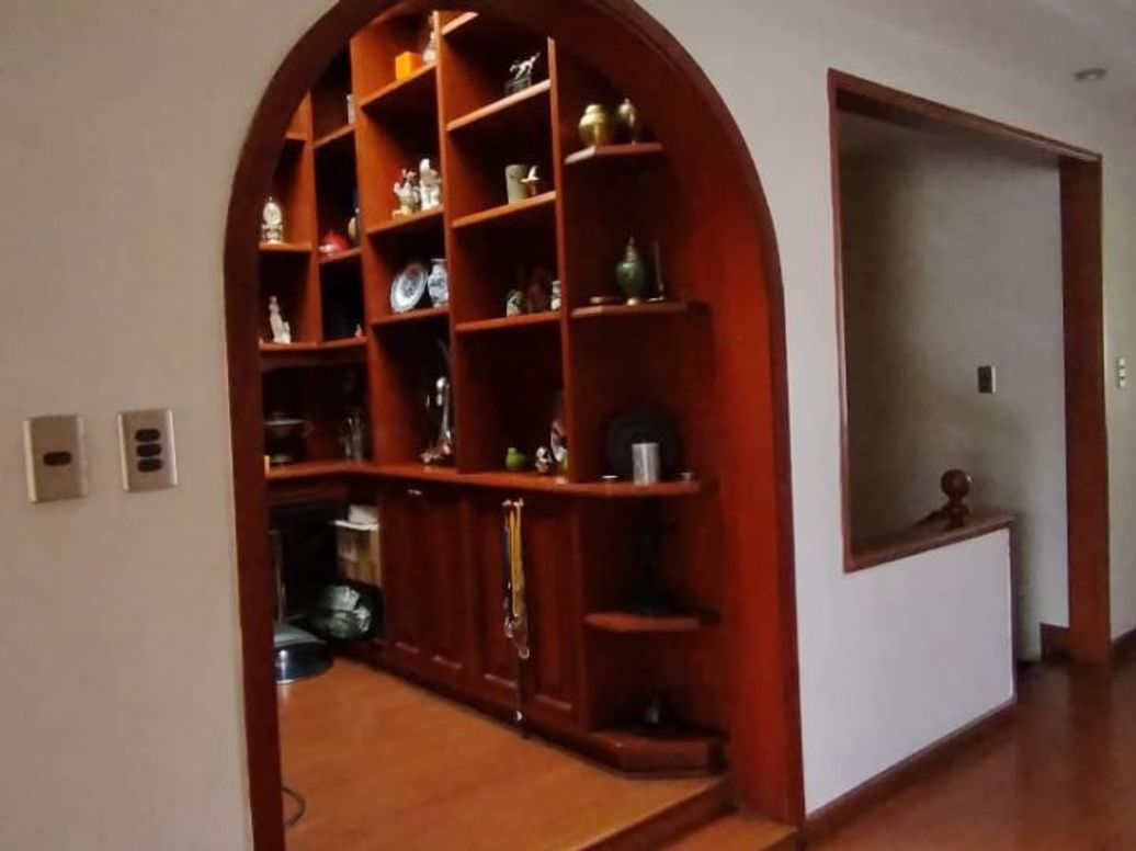 Casa de 6 alcobas en venta en José Joaquín Vargas, Bogotá · foto 9 de 20