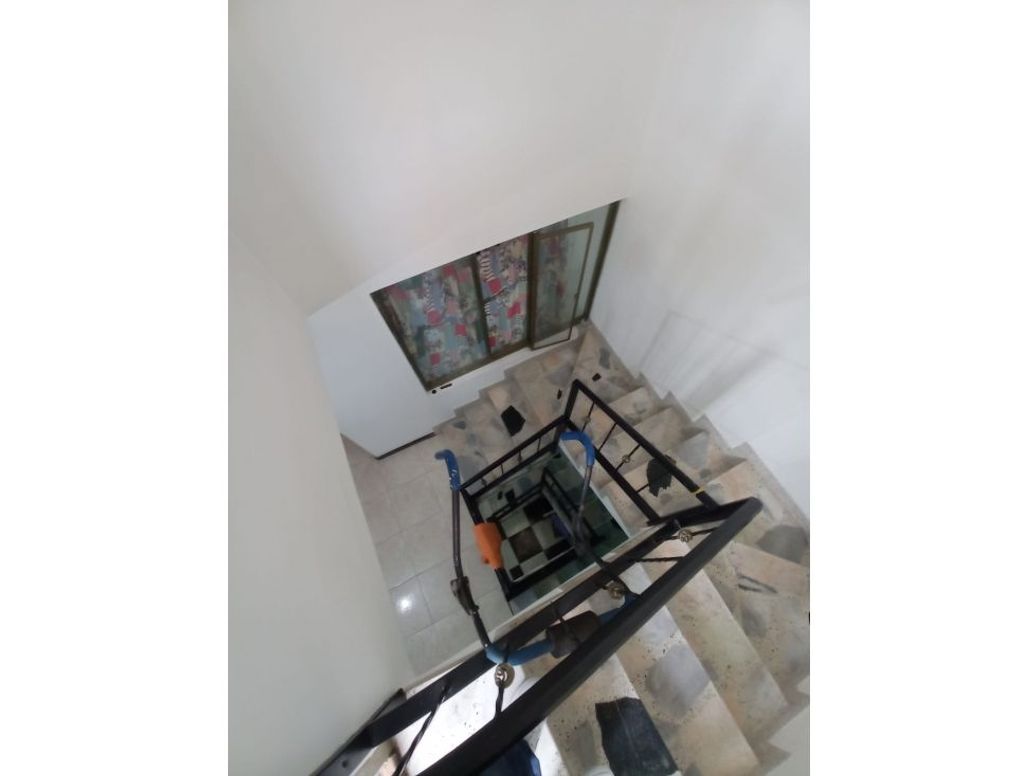 Casa de 3 alcobas en venta en Zarzamora, Bogotá, 170 m² · foto 10 de 20