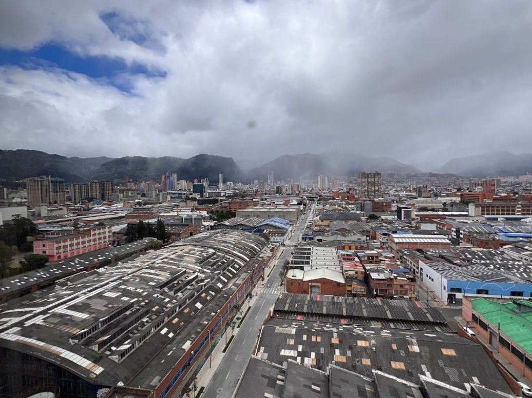 Apartamento de 1 alcoba en venta en Industrial Centenario, Bogotá, 30 m² · foto 12 de 18