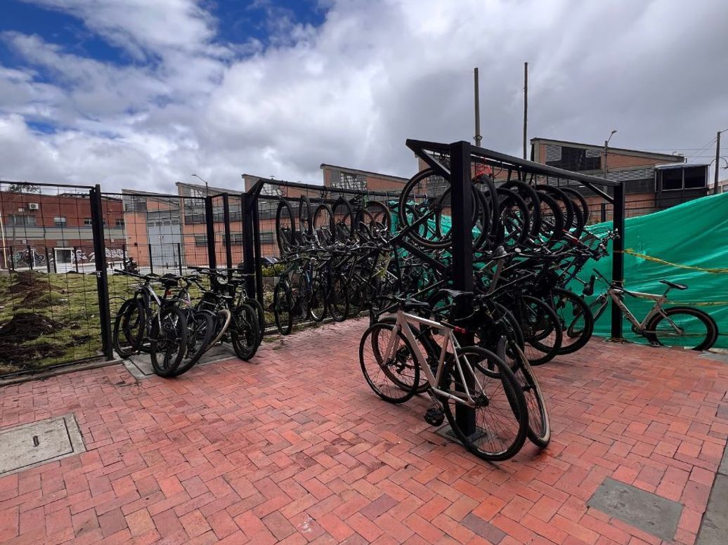 Apartamento de 1 alcoba en venta en Industrial Centenario, Bogotá, 30 m² · foto 18 de 18