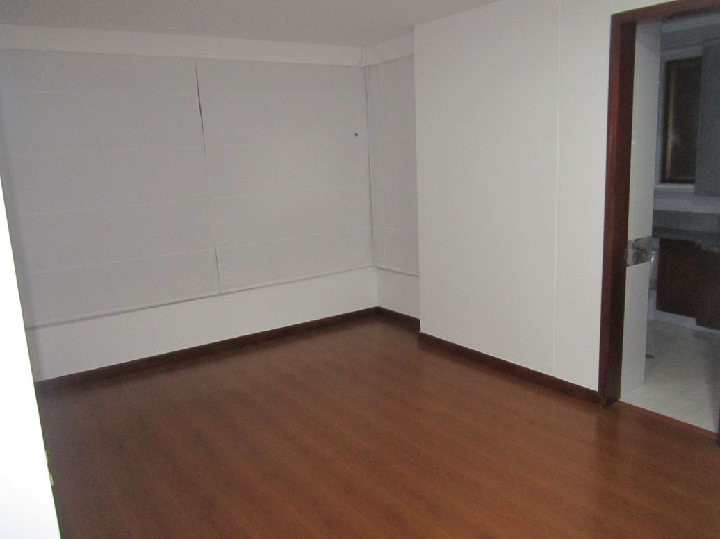 Apartamento de 3 alcobas en venta en Country Club, Bogotá, 152 m² · foto 15 de 20