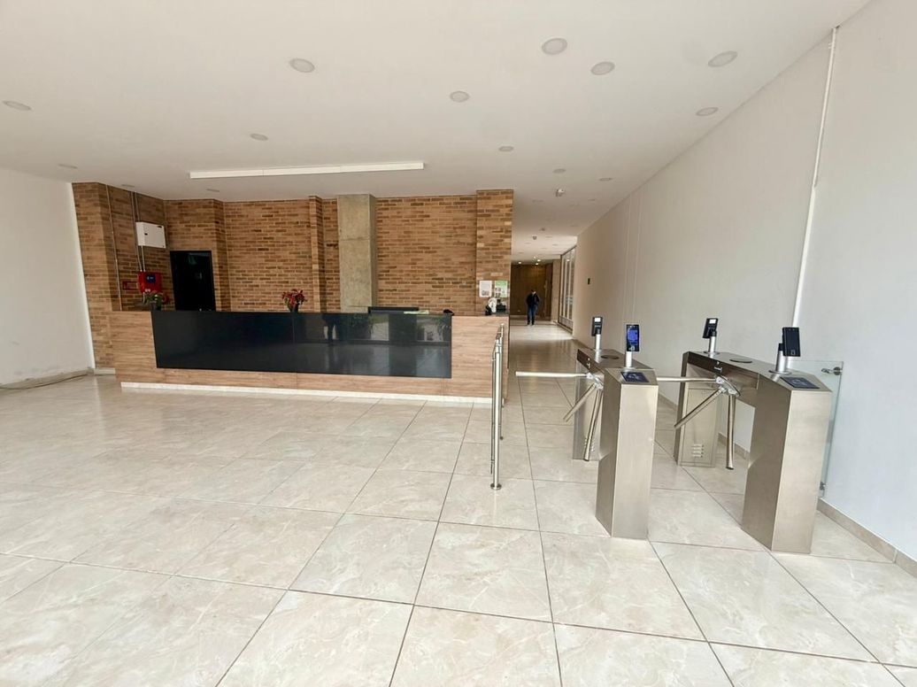 Apartaestudio en venta en Santa Teresa, Bogotá, 37 m² · foto 14 de 15