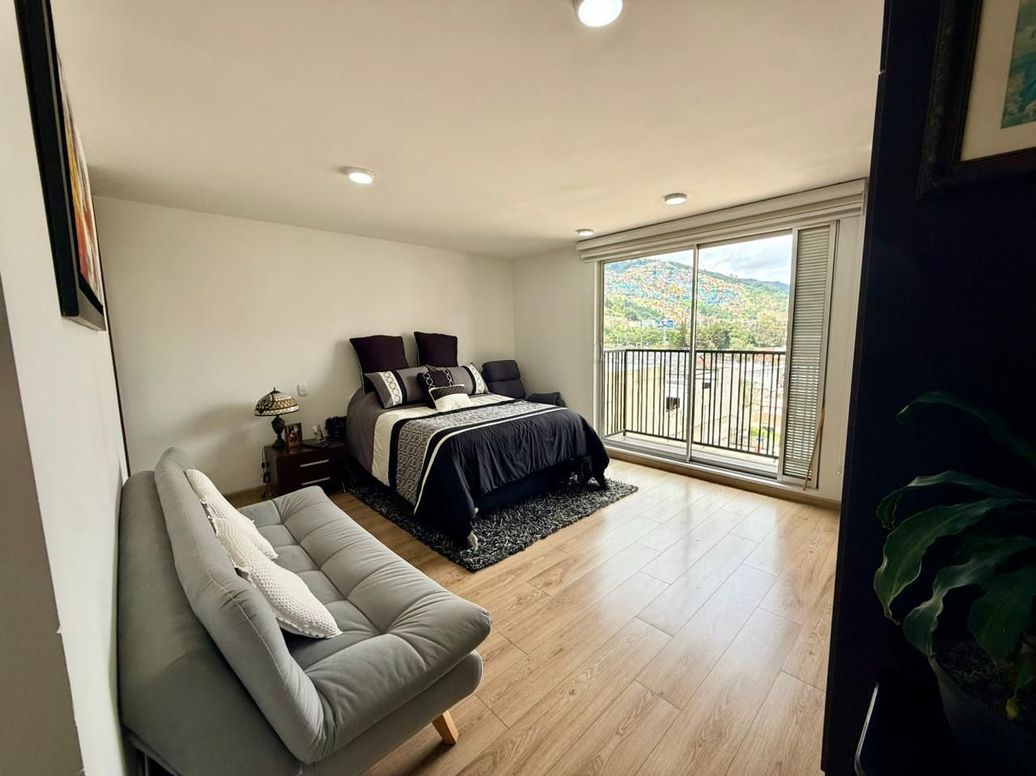 Apartaestudio en venta en Santa Teresa, Bogotá, 37 m² · foto 3 de 15